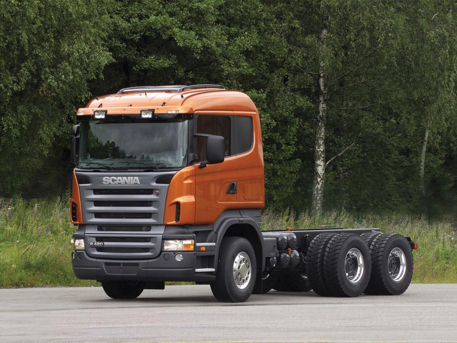  Scania R420 6x4 2004 года  (фото 2 из 7)